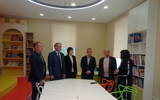 Рабочий визит в модельную библиотеку